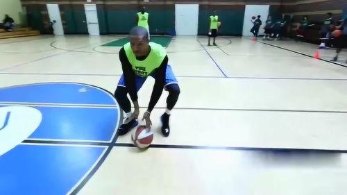 成人篮球战术训练视频