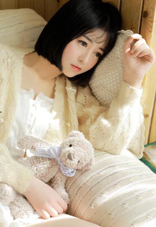 兔子成人形视频,萌动瞬间，穿越次元壁的奇幻之旅